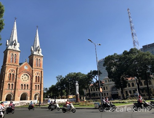 サイゴン大聖堂と中央郵便局