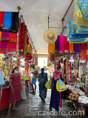 モーリシャス共和国の地元のマルシェ(市場)